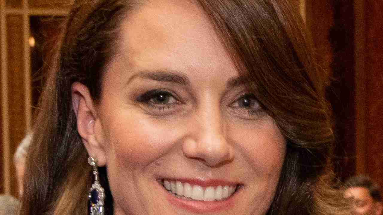 Kate Middleton Abdominal Surgery : The Reason Behind Her Public Absence