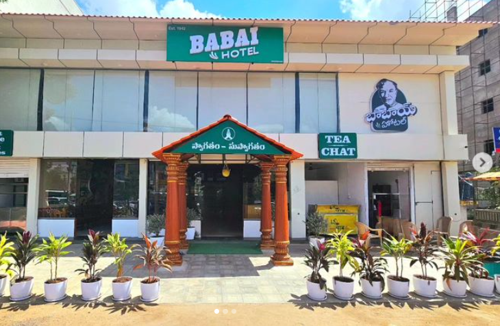 Discover the Iconic Babai Hotel – Vijayawada’s Legendary Idli Spot Now Thriving Across Telangana and Andhra